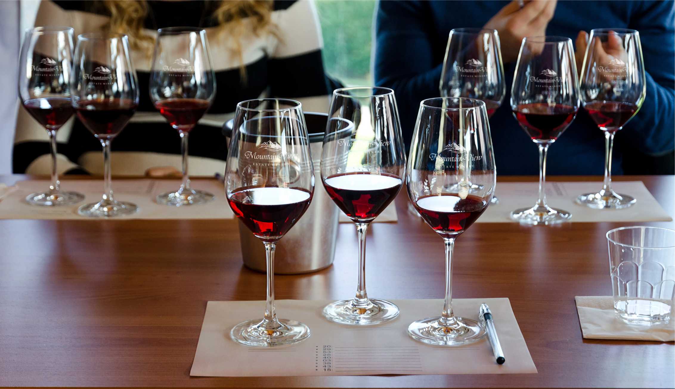 Bulk printed wine glasses for Australian hospitality and corporate events
